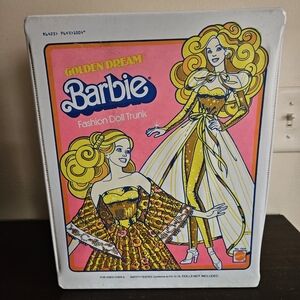 Vintage 1980 Barbie Golden Dream Fashion Trunk, Carrying Case.